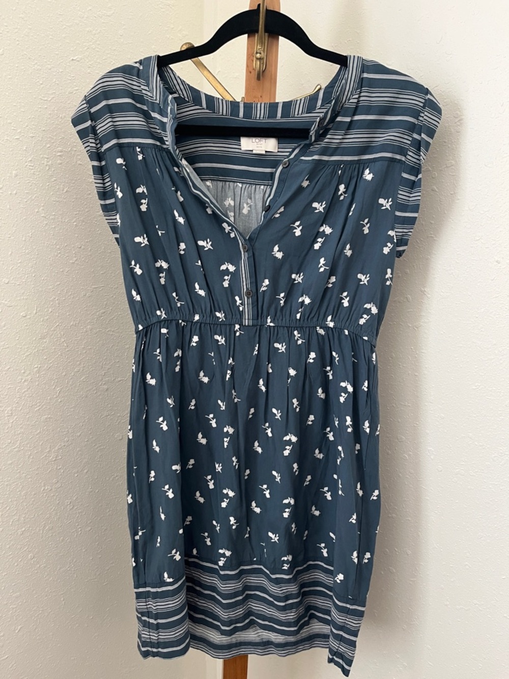 LOFT Blue Floral and Stripe Cap-Sleeve Tunic